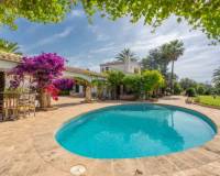 Bestaande woningen - Villa - Javea