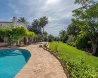 Bestaande woningen - Villa - Javea