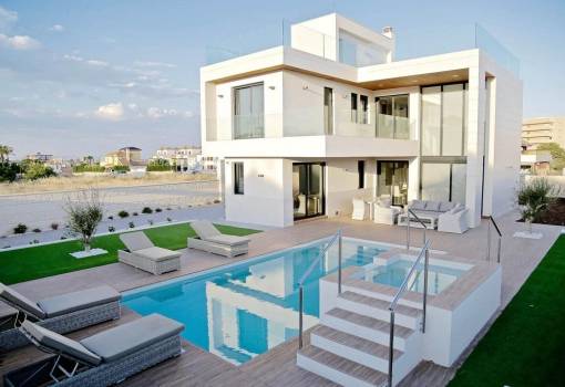 Chalet - Nueva construcción  - Orihuela - Campoamor