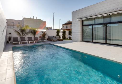 Chalet - Nueva construcción  - Pilar de la Horadada - Pilar de Horadada