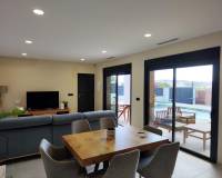 Nueva construcción  - Chalet - Pinoso