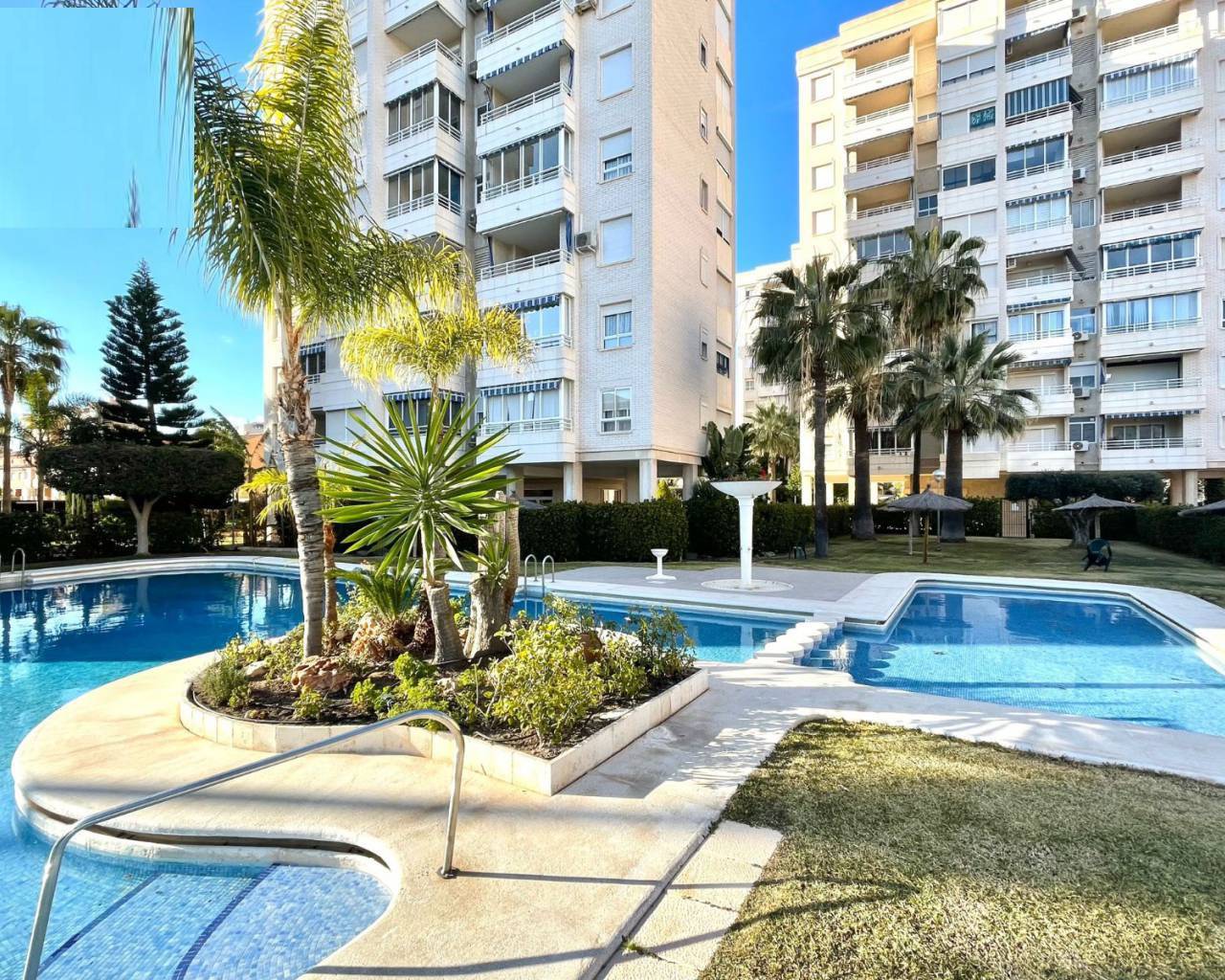 Resale - Apartment - Playa San Juan - Playa San Juan / Alicante