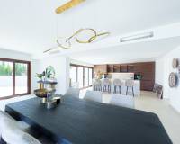 Resale - Villa - Altea