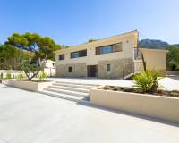 Resale - Villa - Altea