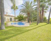 Resale - Villa - Benissa costa