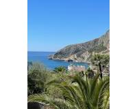 Resale - Villa - Calpe