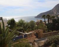 Resale - Villa - Calpe