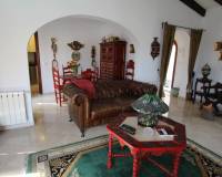 Resale - Villa - Calpe