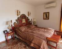 Resale - Villa - Calpe