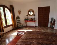 Resale - Villa - Calpe