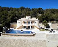 Resale - Villa - Calpe