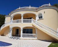 Resale - Villa - Calpe