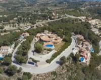 Resale - Villa - Calpe