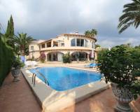 Resale - Villa - Calpe