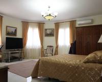 Resale - Villa - Calpe