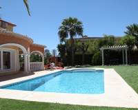 Resale - Villa - Calpe