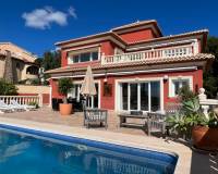 Resale - Villa - Calpe