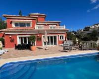 Resale - Villa - Calpe