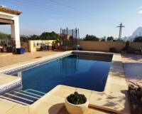 Resale - Villa - Calpe