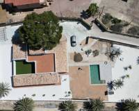 Resale - Villa - Elche
