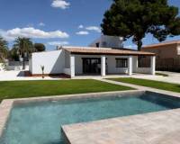 Resale - Villa - Elche