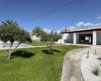 Resale - Villa - Elche