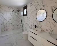 Resale - Villa - Elche