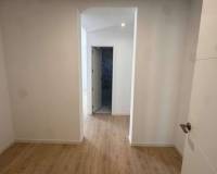 Resale - Villa - Elche