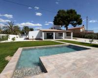 Resale - Villa - Elche