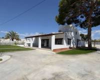 Resale - Villa - Elche