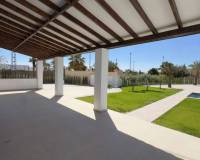 Resale - Villa - Elche