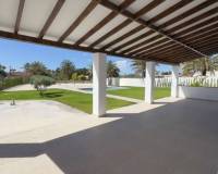 Resale - Villa - Elche