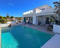 Resale - Villa - Javea