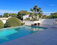 Resale - Villa - Javea