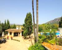 Resale - Villa - Javea