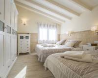 Resale - Villa - Lliber