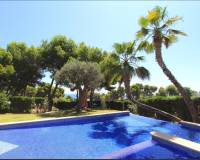 Resale - Villa - Moraira