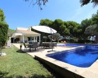 Resale - Villa - Moraira