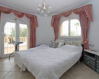 Resale - Villa - Moraira