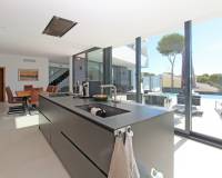 Resale - Villa - Moraira