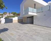 Resale - Villa - Moraira