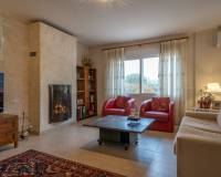 Resale - Villa - Onil - Rural location