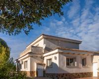 Resale - Villa - Onil - Rural location