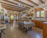 Resale - Villa - Teulada - La Fustera