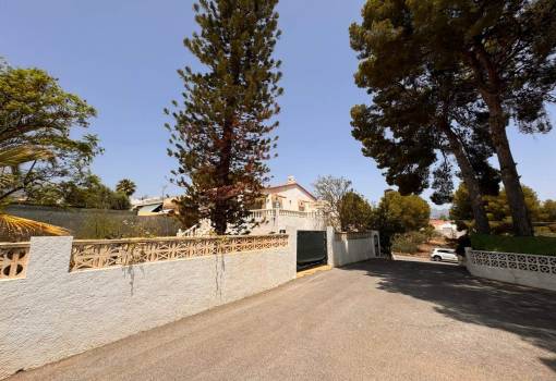 Semi-detached house - Resale - La Nucia - La Nucia