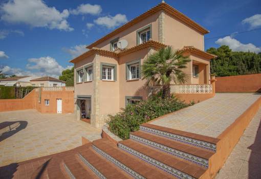 Villa - Bestaande woningen - Calpe - Partida La Calalga