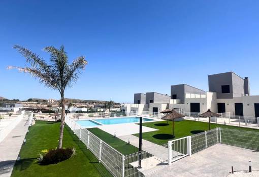 Villa - Neubau - BAÑOS Y MENDIGO - Altaona golf and country village