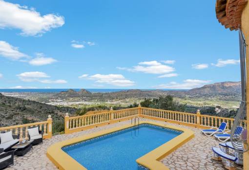 Villa - Revente - Denia - Pedreguer