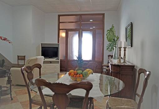 Village house - Reventa - Oliva - Casco urbano