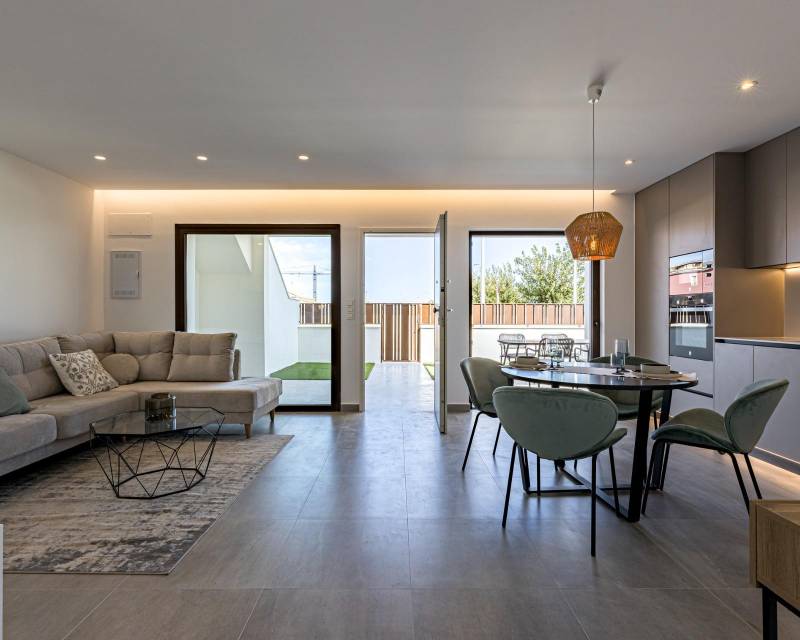 Bungalow in Pilar De La Horadada